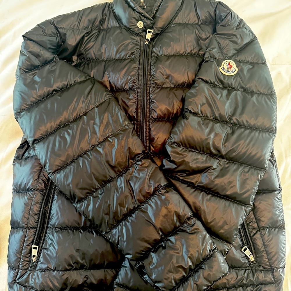 Men’s Moncler light puffer jacket. Size 3, Black, totally genuine, purchased new